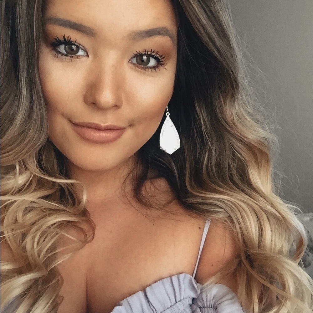 Meet your Posher, Michelle